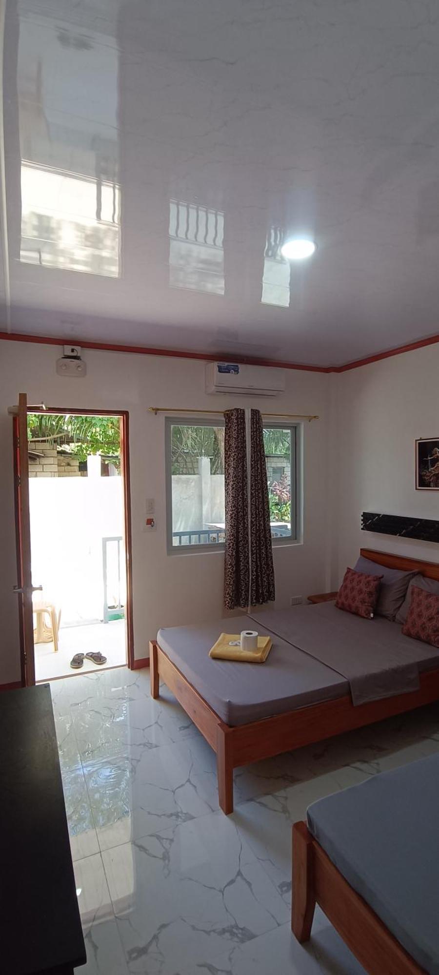 J&J Tourist Inn Bohol Exterior photo